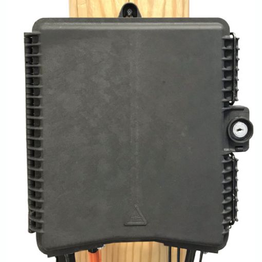 Picture of PIANO 8+ – pole-mounted distribution box