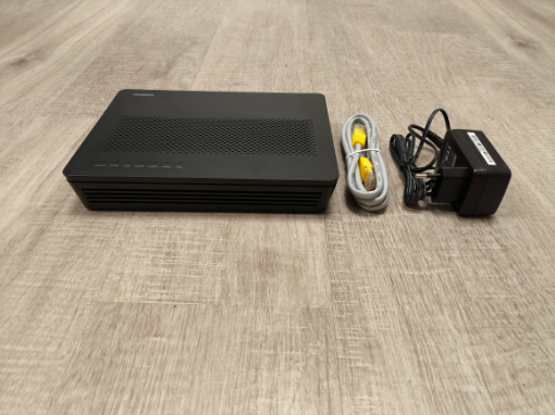 Huawei ONT HG8122 with accessories